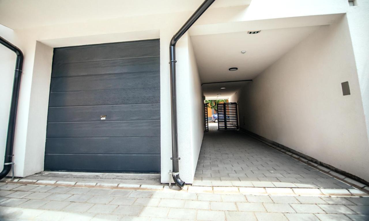 Royal Luxury Apartment Vrsac Exterior foto